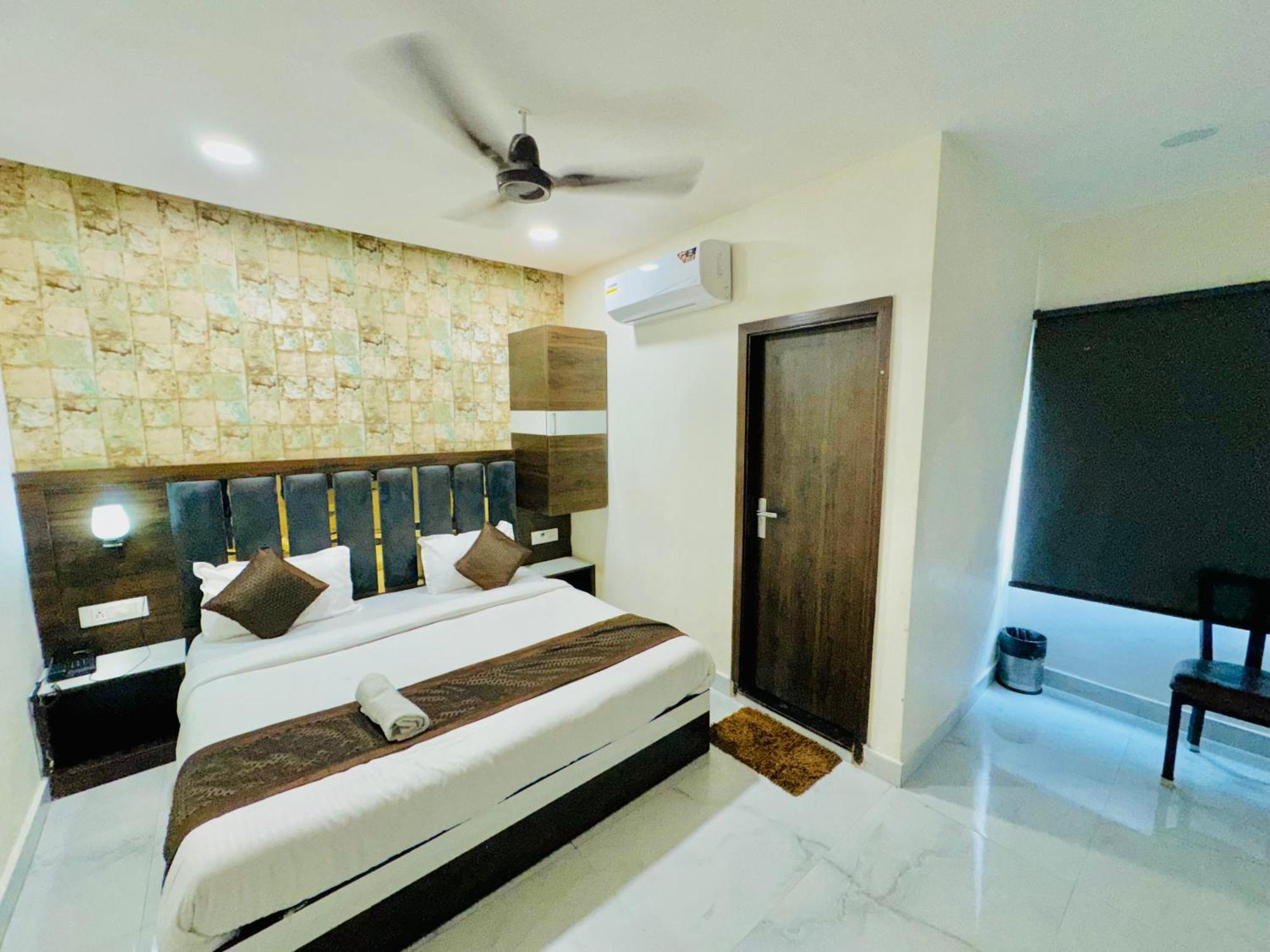 Hotel Gs Amritsar 200 Mtr From Golden Temple Dış mekan fotoğraf