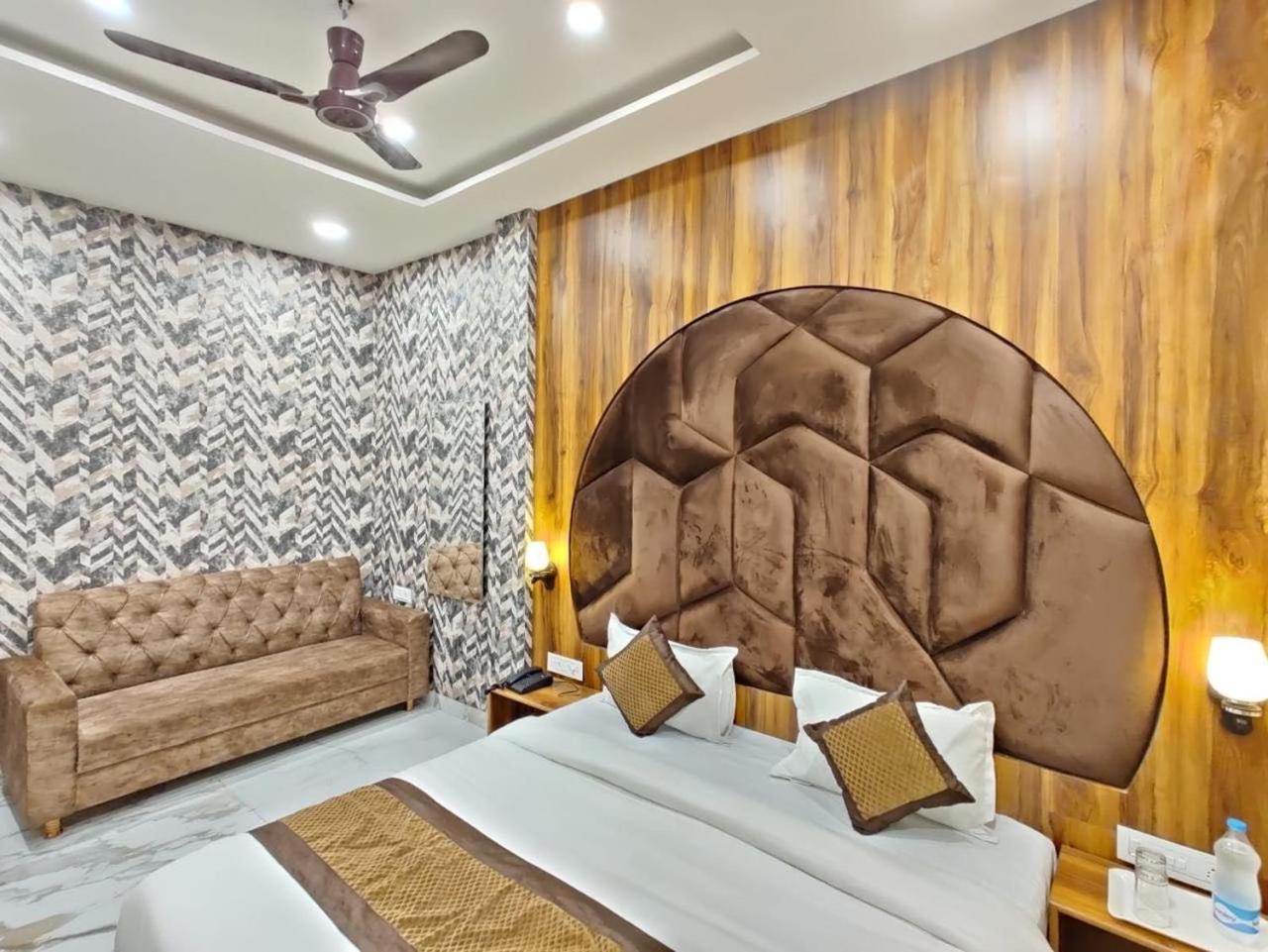 Hotel Gs Amritsar 200 Mtr From Golden Temple Dış mekan fotoğraf