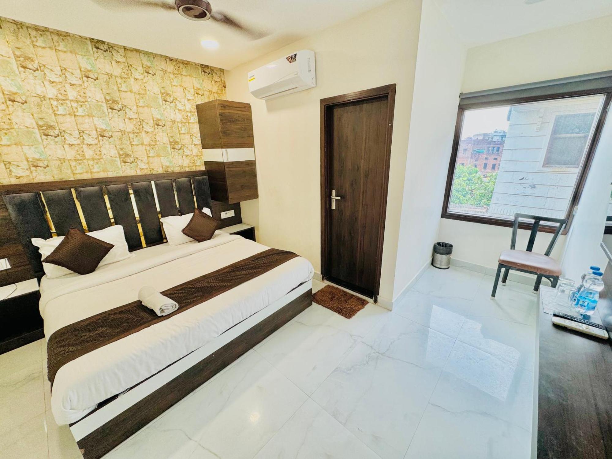Hotel Gs Amritsar 200 Mtr From Golden Temple Dış mekan fotoğraf