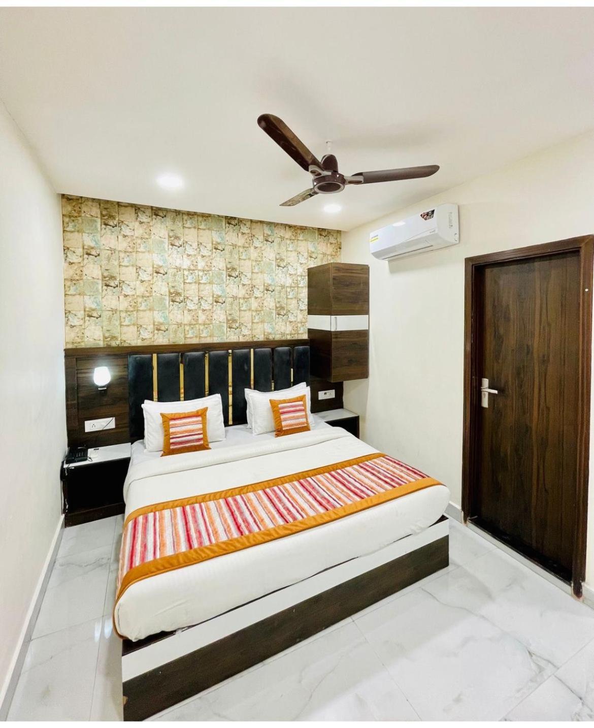 Hotel Gs Amritsar 200 Mtr From Golden Temple Dış mekan fotoğraf
