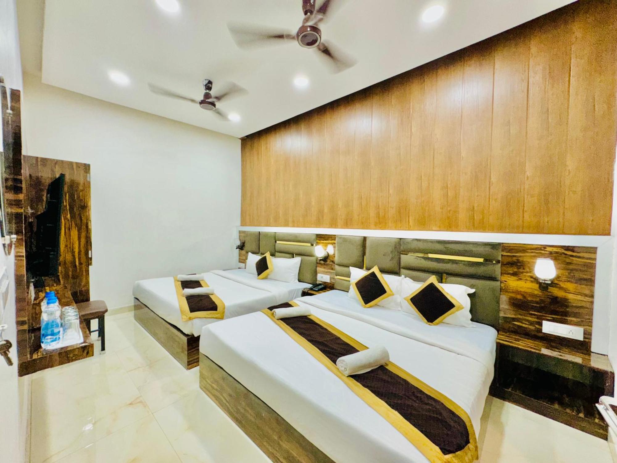 Hotel Gs Amritsar 200 Mtr From Golden Temple Dış mekan fotoğraf